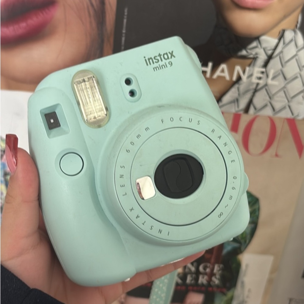 Instax Mini 9 Instant Camera - Mint Green